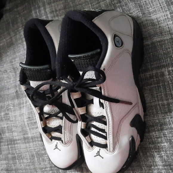 Jordan Bundle - Picture 2 of 15